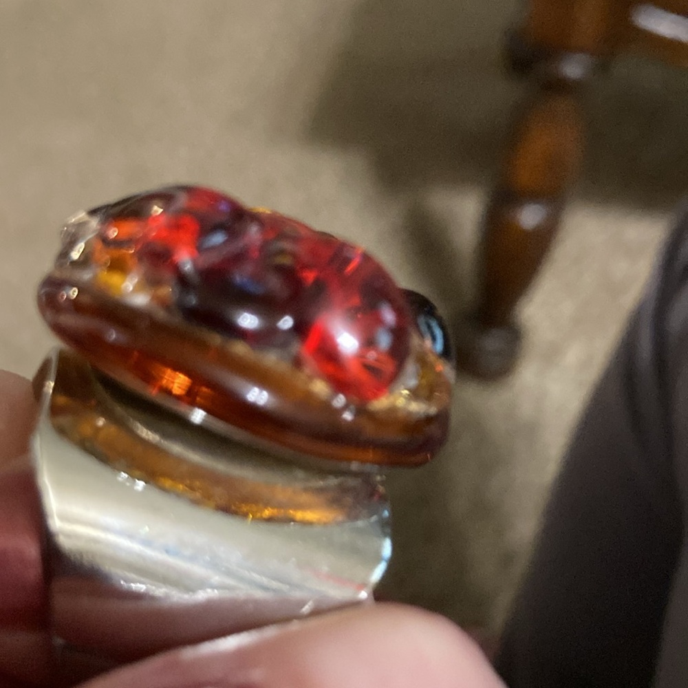 Antica Murrina adjustable glass ring approximate size is 6ish to 7 - Picture 11 of 12